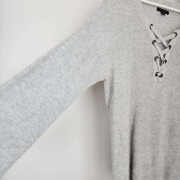 American Eagle Grey Waffle Knit Lace-Up Long Sleeve Sweater Top XL - Picture 2 of 6